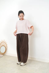 Brown curve shape trousers w/ outline stitches