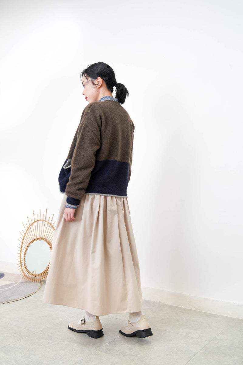 Light beige pleats round skirt w/ straps