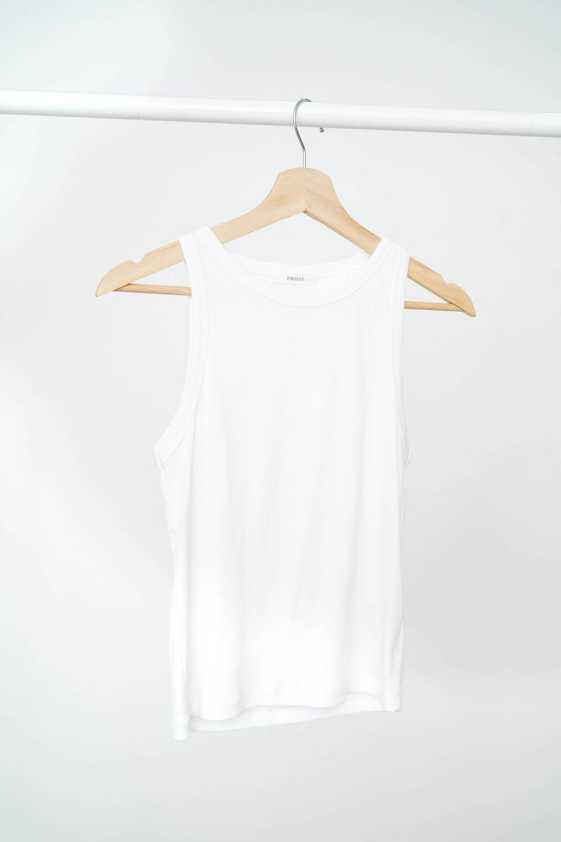 White vest inner