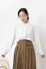 White shirt w/ double layering collar