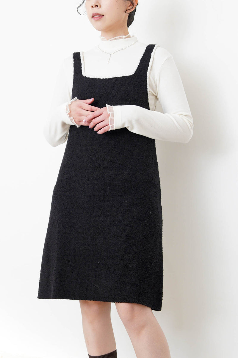 Little black knit dress in square collar