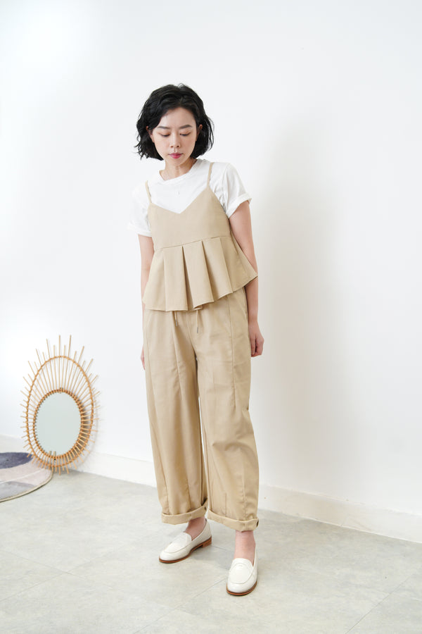 Line cami top w/ trousers in set