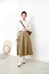 Ivory fine wool sweater in round collar