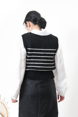Black stripes vest w/ buttons details hem