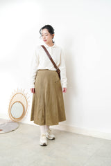 Ivory fine wool sweater in round collar