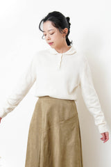 Ivory fine wool sweater in round collar