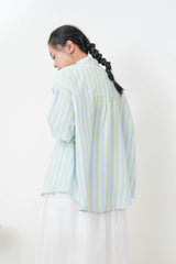 Contrast color stripy shirt