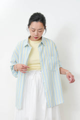 Contrast color stripy shirt