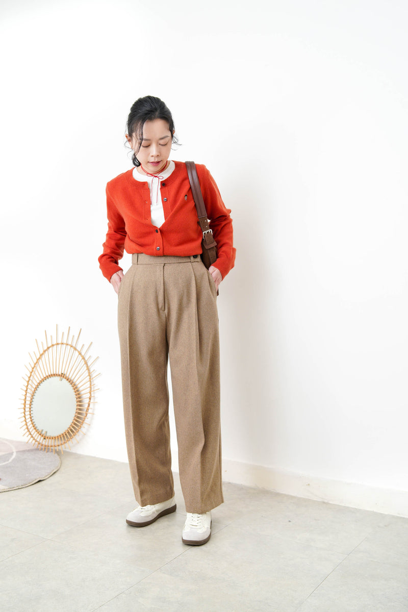 Brown wool trousers in pencil cut