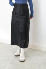 Black faux leather skirt in h cut