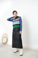 Black faux leather skirt in h cut
