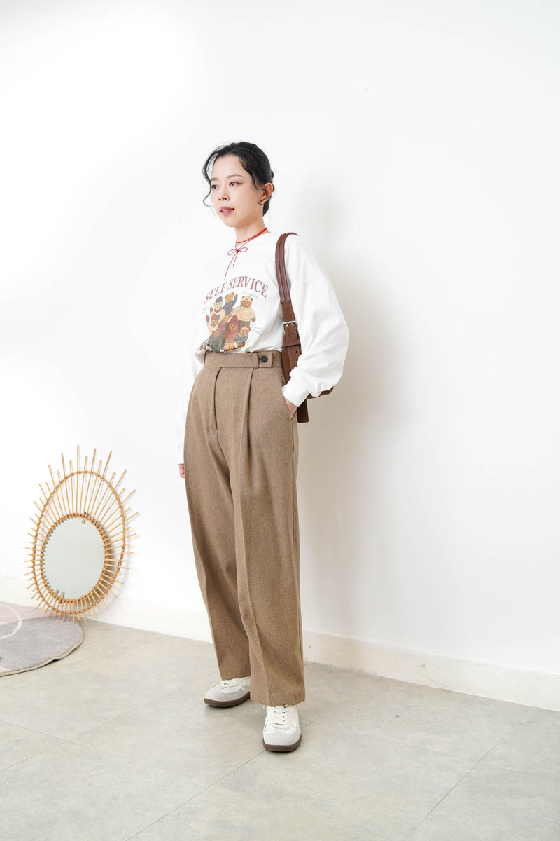 Brown wool trousers in pencil cut