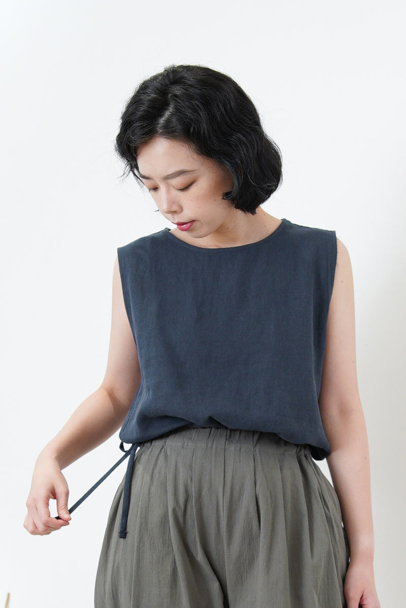 Charcoal blue vest in string waist