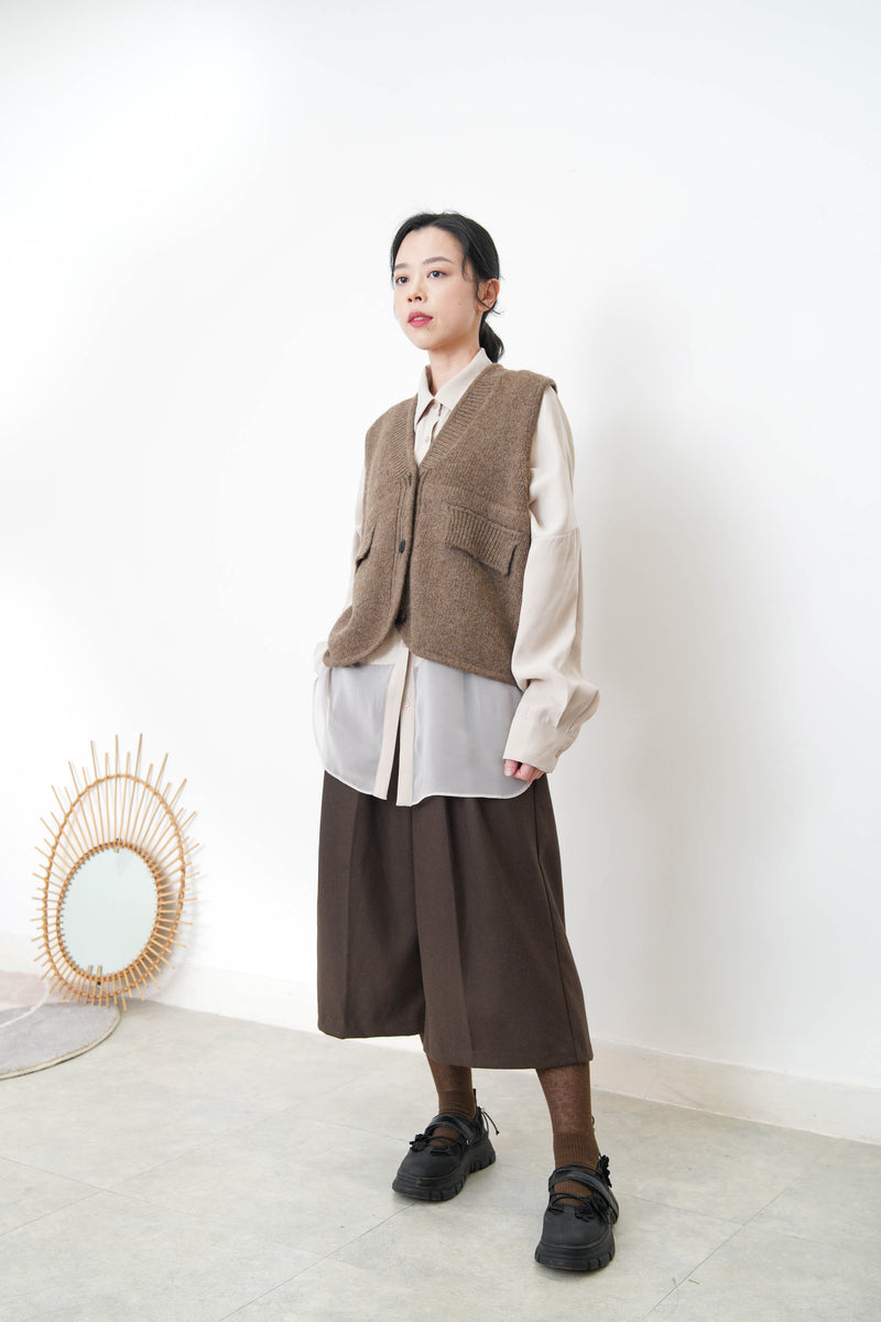 Beige chiffon shirt w/ sheer long hem
