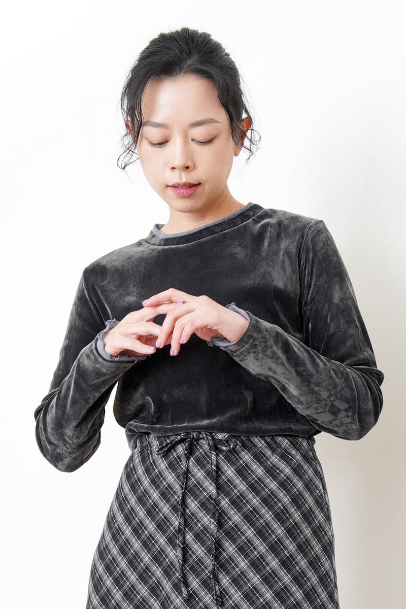 Dark grey velvet top w/ conrast ruffle fringe