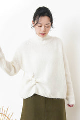 White alpaca wool sweater w/ pins