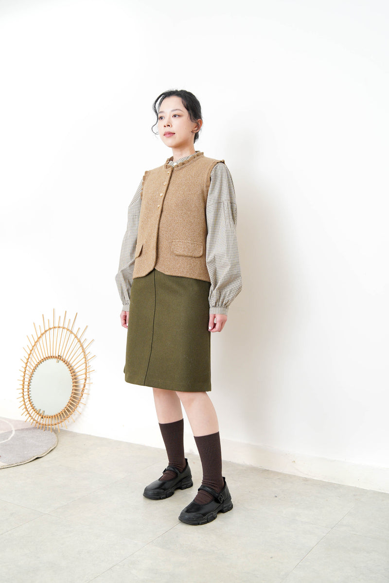 Checked shirt in peplum collar