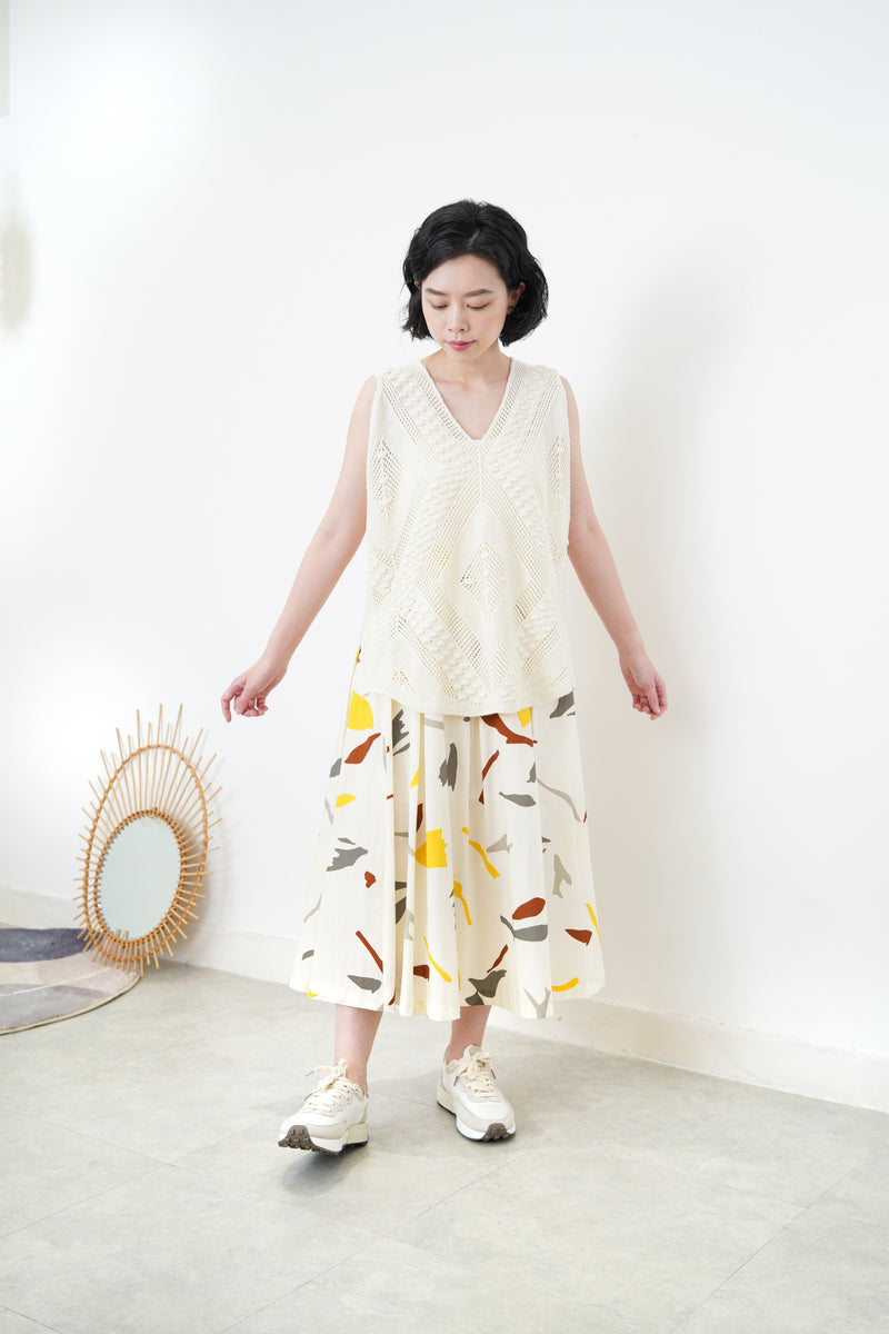 Ivory 3D texture vest