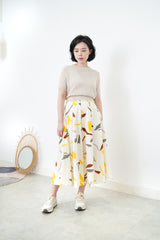 Floral pattern skirt in elastic waist