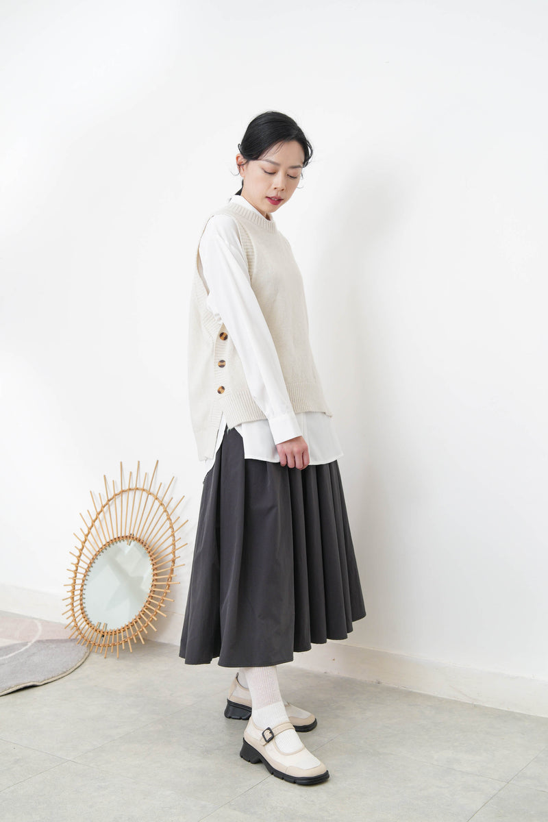 Ivory knit botton vest with white shirt in set