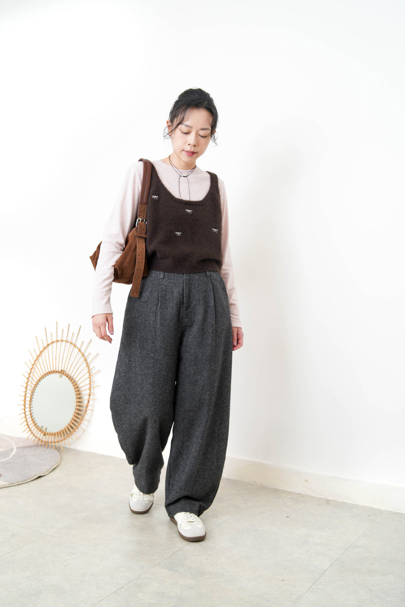 Brown knit cami in ribbon embroidery