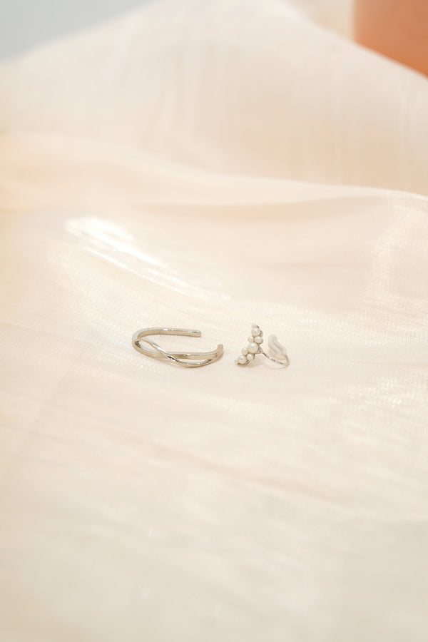 Metal ear cuff Pearl Tiger ear cuff