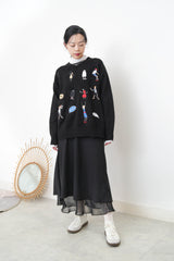 Black embroidery sweater w/ ripped details