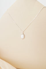 Pearl stone sliver necklace