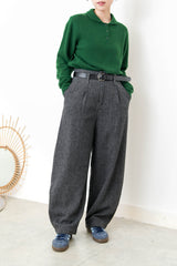 Green fine wool sweater in round collar