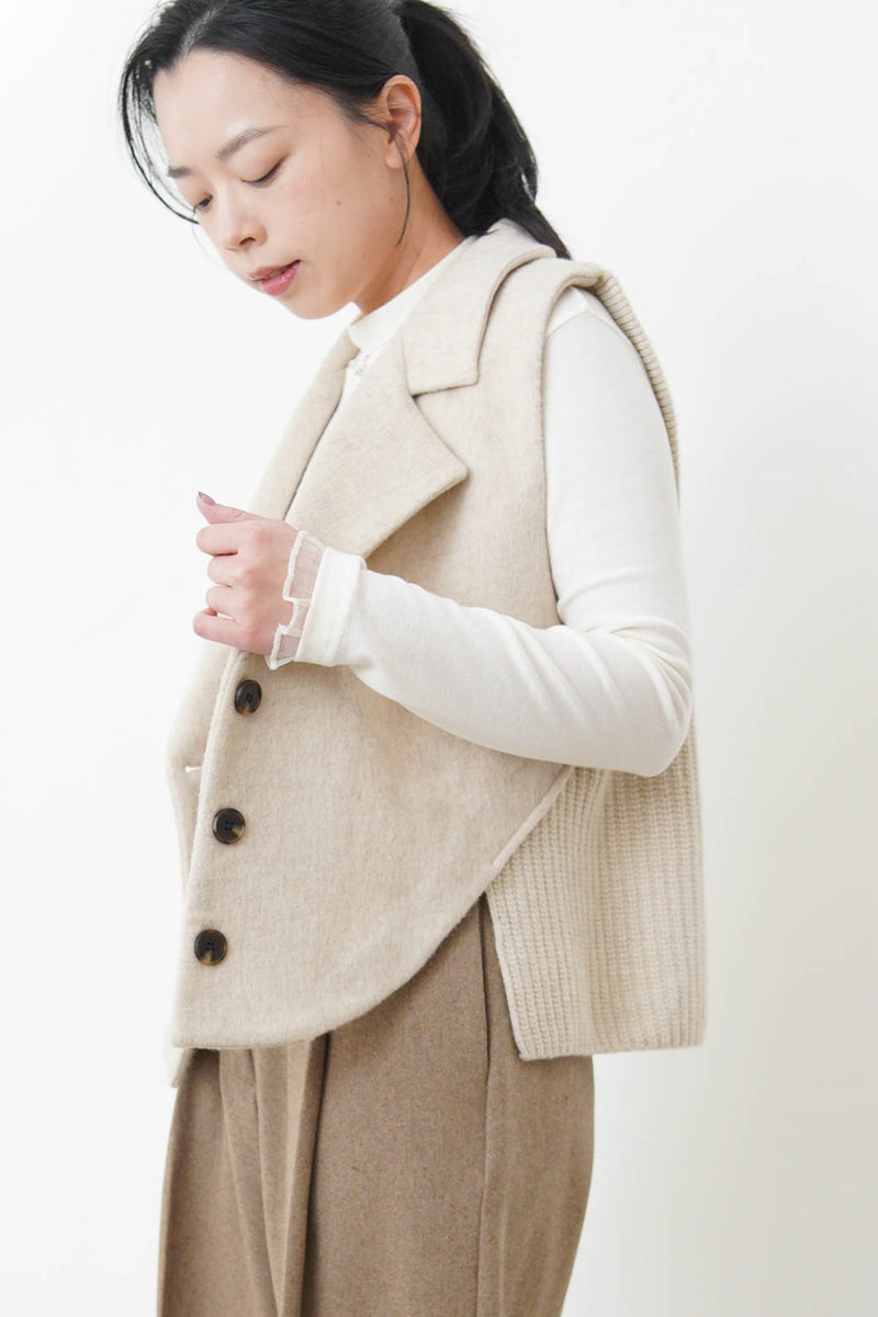 Oatmeal wool vest in wool knit back