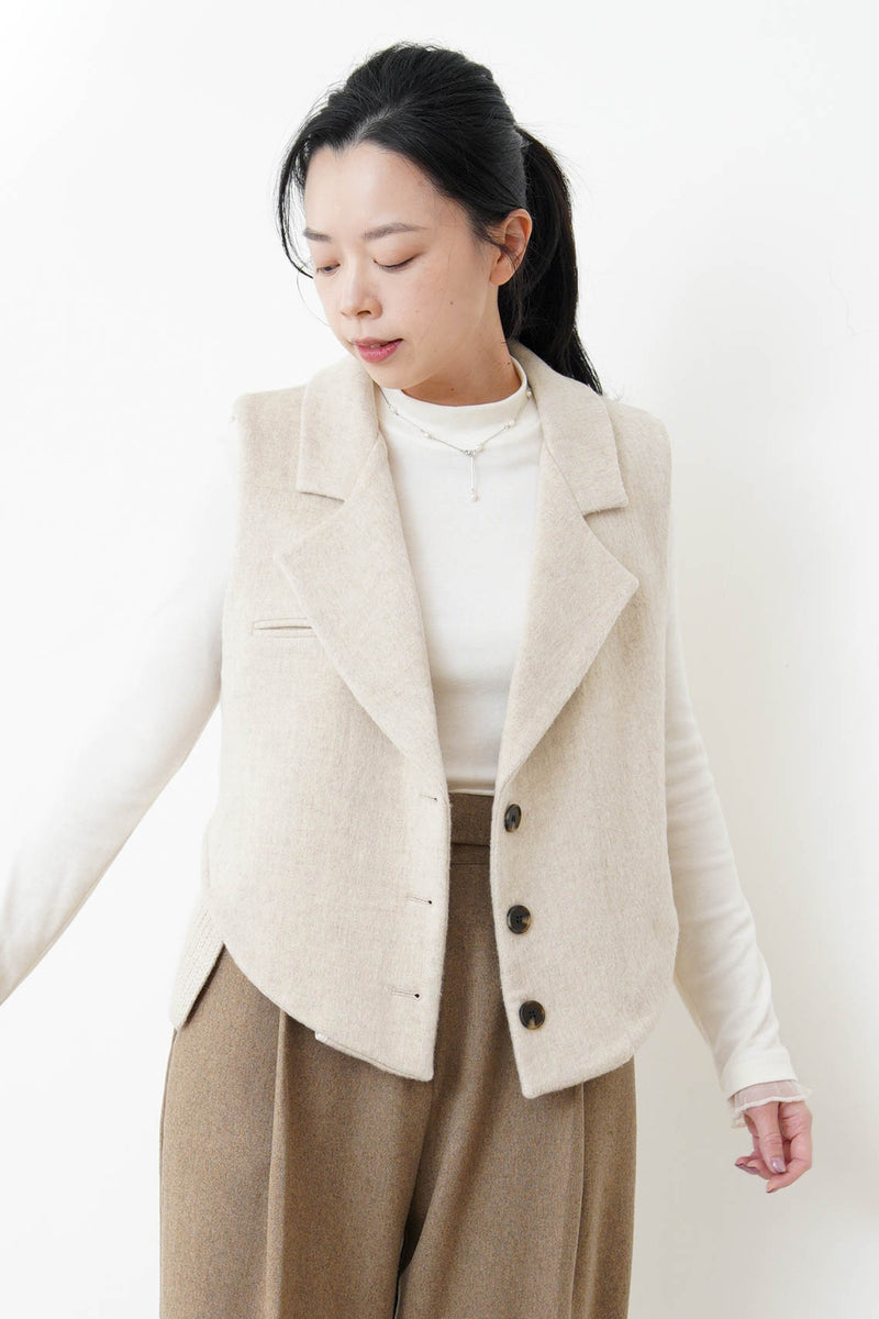 Oatmeal wool vest in wool knit back