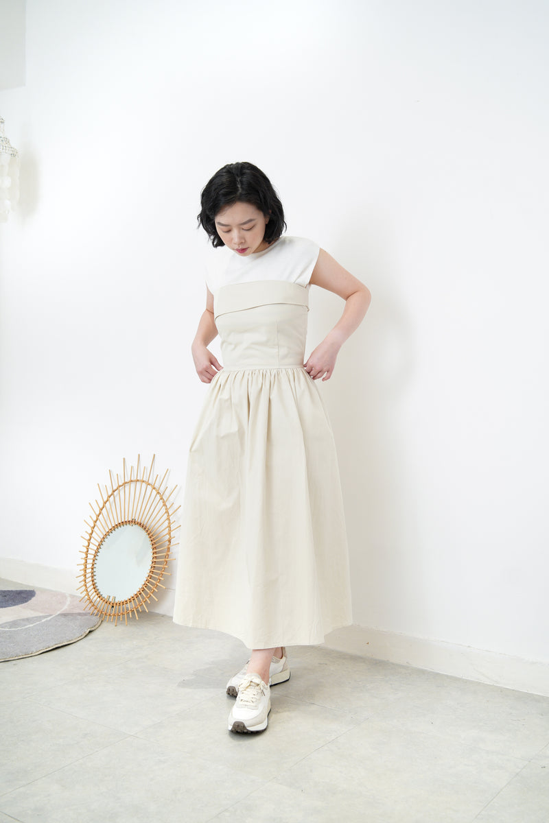 Beige layer tube dress in a cut bottom
