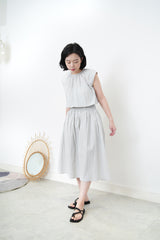 Pastel skirt w/ detail elastic waist