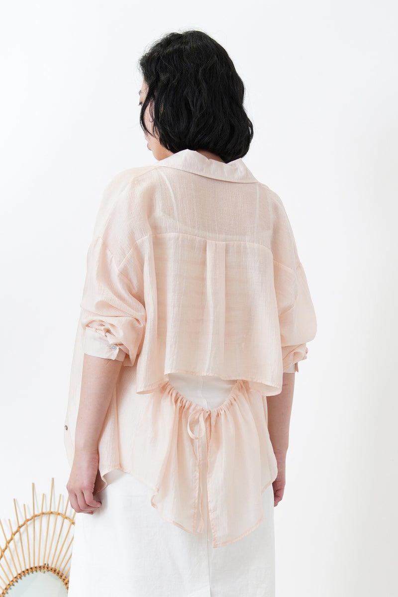 Sheer shirt in detail open back w/ cami set