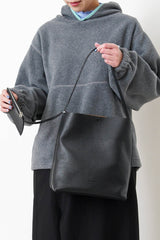 Premium leather tote bag w/ attachable pouch