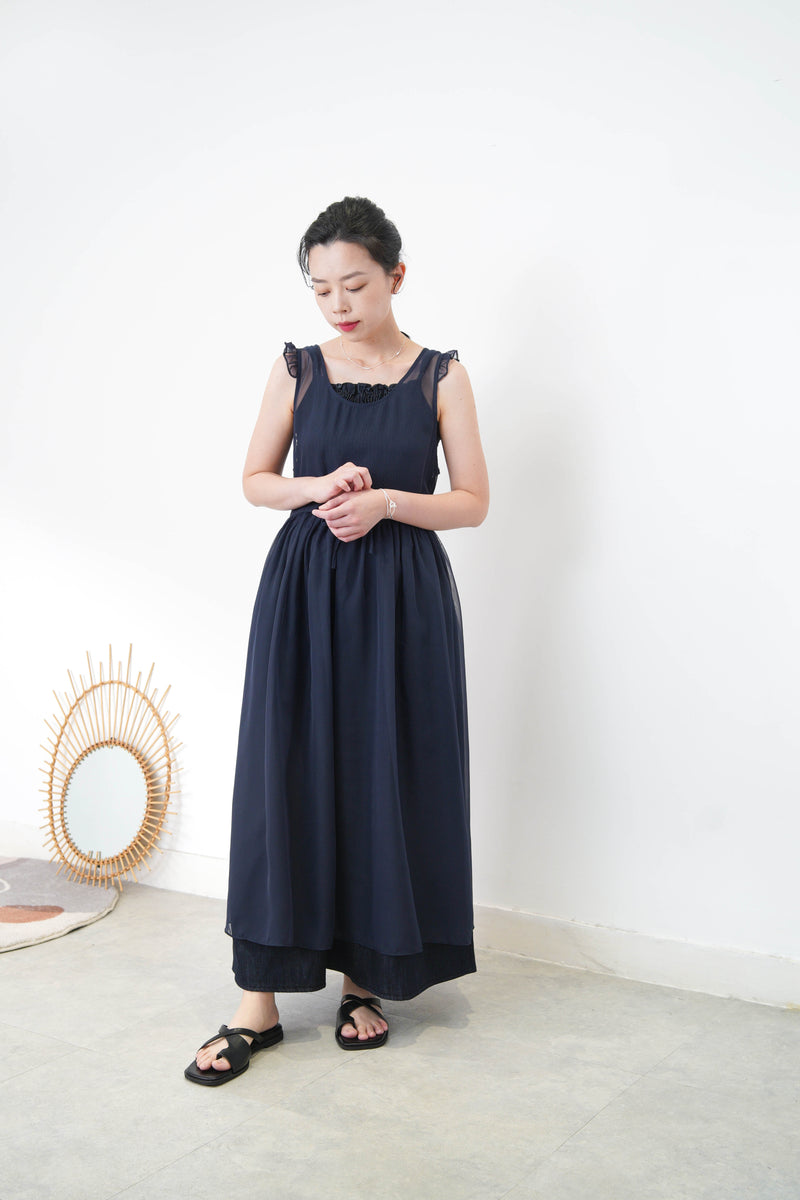 denim cami dress w/ elastic ruffle top