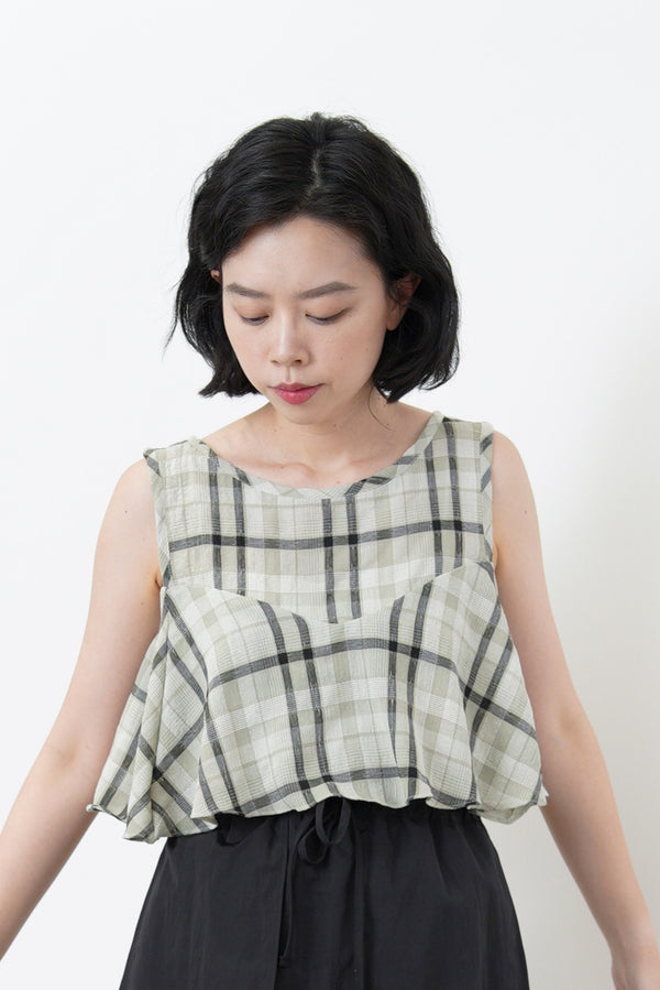 Checked layers summer vest