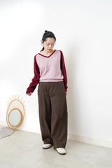 V neck sweater w/ contrast raglan sleeves