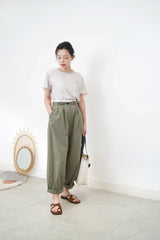 Khaki balloon pants w/ double layering