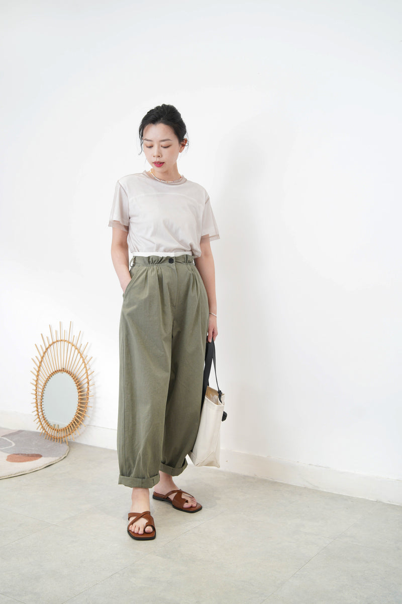 Khaki balloon pants w/ double layering
