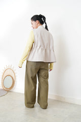 Light grey vest jacket w/ waist string