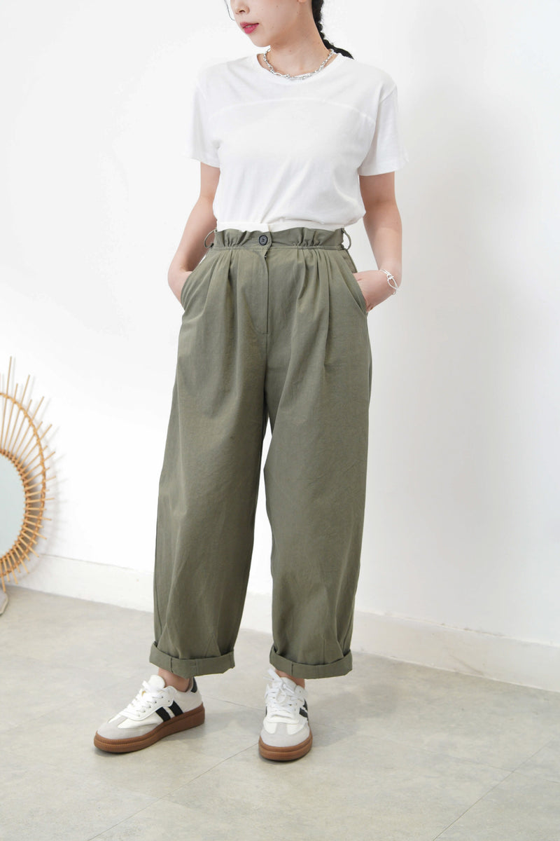 Khaki balloon pants w/ double layering