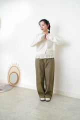 White soft wool cardigan w/ string