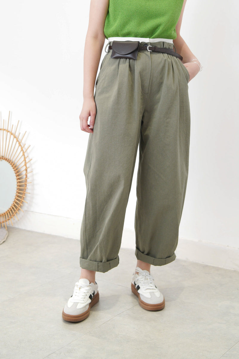Khaki balloon pants w/ double layering