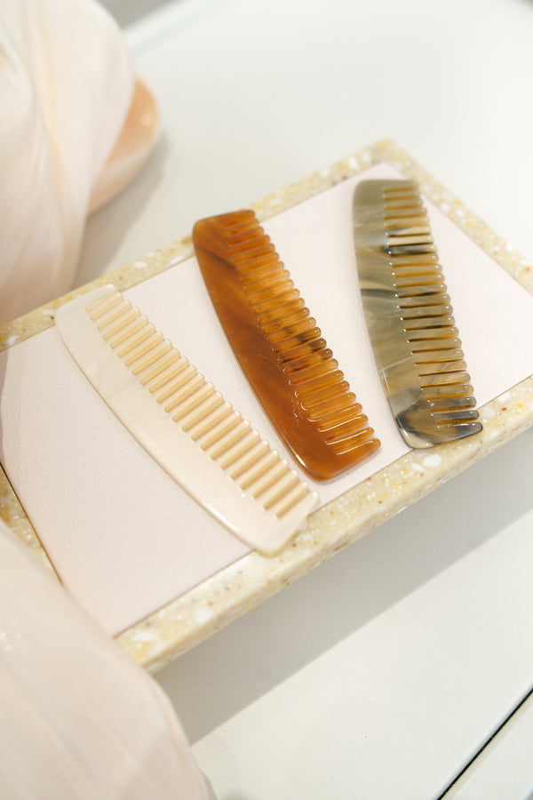 Amber color comb