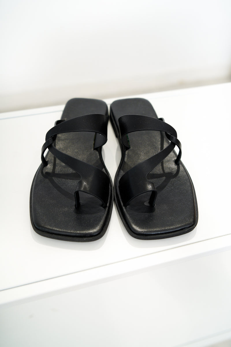 Black cross straps sandals