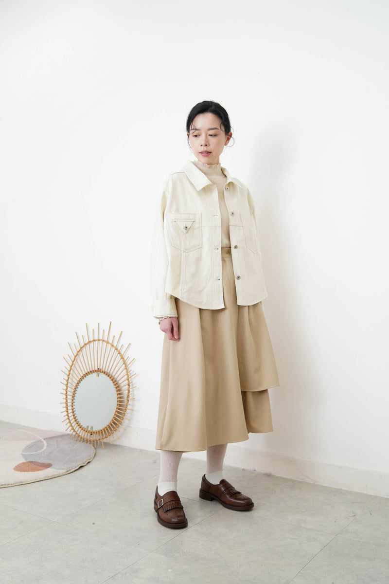 Beige jacket w/ detail pockets