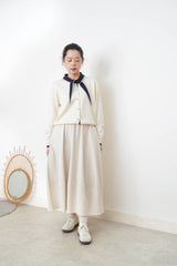 White knit cardigan w/ knot tie collar