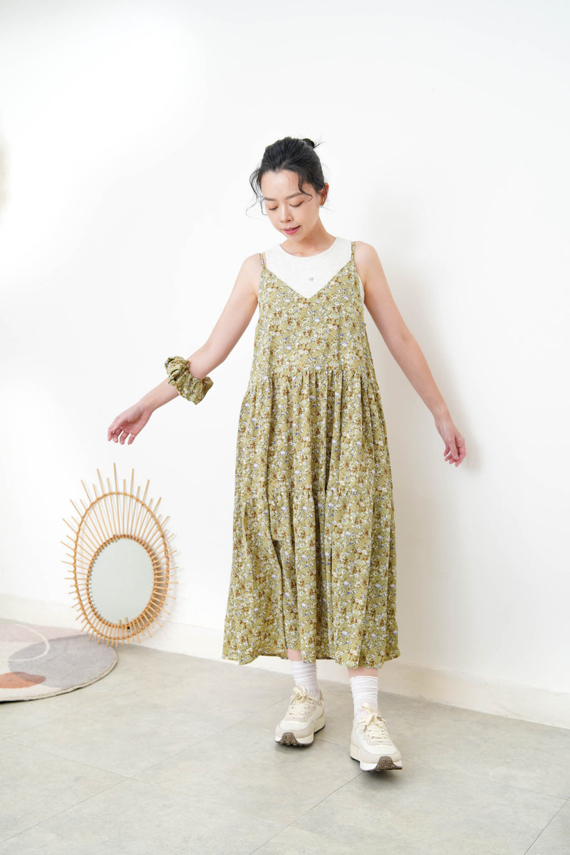 Mustard floral cami dress w/ hair scrunchies
