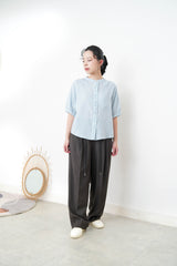 Blue shirt w/ detail pleats buttons
